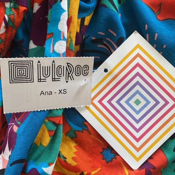 LuLaRoe ❤️“ANA”💙 FIT-AND-FLIRT MAXI DRESS SIZE EXTRA SMALL 🌟NWT🌟 - Picture 9 of 13